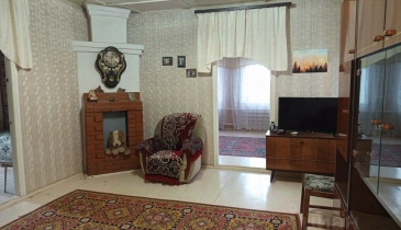 с. Александровка, Азовский немецкий национальный р-н, с. Александровка, ул. Ленина