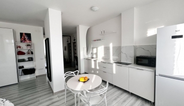 г. Омск,  ул. Куйбышева, 113 к1