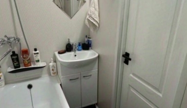 г. Омск,  ул. 27-я Северная, 121