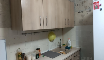 г. Омск,  пл. Ленинградская, 1