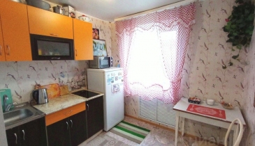 п. Новоомский, п. Новоомский, ул. Целинная, 3