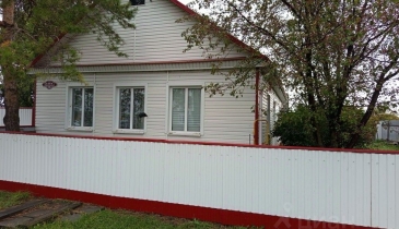 с. Александровка, Азовский немецкий национальный р-н, с. Александровка, ул. Ленина