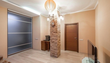 г. Омск,  ул. Масленникова, 82