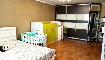 г. Омск,  ул. 70 лет Октября, 15