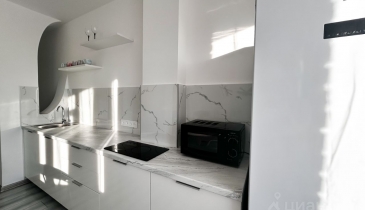 г. Омск,  ул. Куйбышева, 113 к1