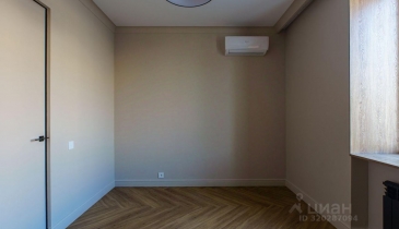 г. Омск,  пр-кт. Карла Маркса, 10