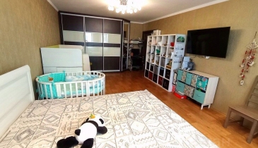 г. Омск,  ул. 70 лет Октября, 15