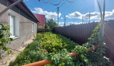 п. Новоомский, п. Новоомский, ул. Набережная