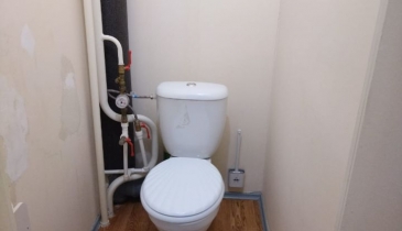 г. Омск,  ул. Крупской, 21