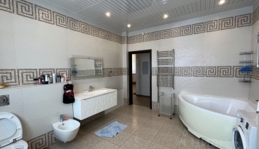 п. Ростовка, Омский р-н, п. Ростовка, ул. Иртышская, 17