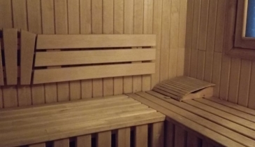 г. Омск,  ул. 16-я Северная, 77