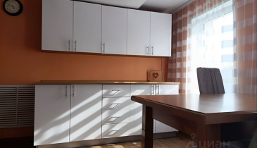 г. Омск,  ул. Долгирева, 107