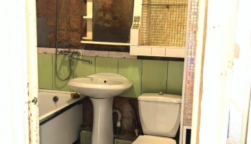 г. Омск,  ул. 75 Гвардейской бригады, 1в