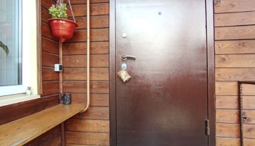 г. Омск,  ул. 16-я Северная, 77