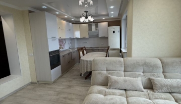 г. Омск,  ул. Конева, 8 к1