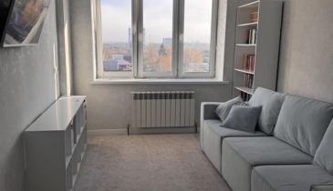 г. Омск,  ул. 13-я Линия, 37 к5