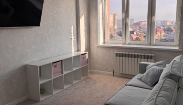 г. Омск,  ул. 13-я Линия, 37 к5