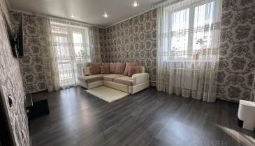 г. Омск,  пр-кт. Комарова, 14 к1