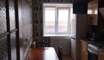 г. Омск,  ул. В.Иванова, 15