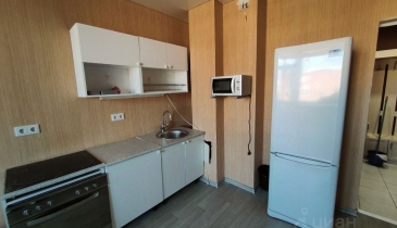 г. Омск,  пр-кт. Космический, 20 к7