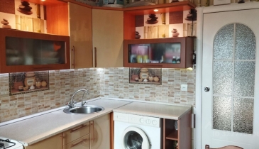 г. Омск,  ул. В.Иванова, 15