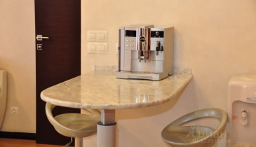 г. Омск,  ул. Иртышская Набережная, 11 к2