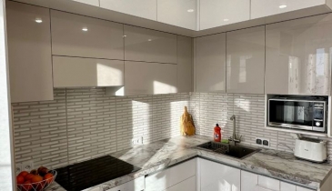 г. Омск,  ул. Богдана Хмельницкого, 44