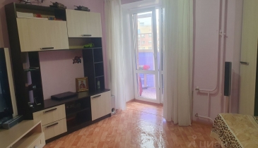 г. Омск,  ул. Светловская, 10