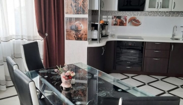 г. Омск,  ул. 70 лет Октября, 13 к3