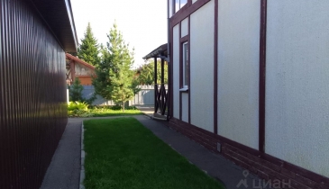 г. Омск,  ул. Ореховая, 18