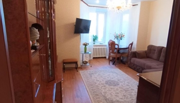 г. Омск,  ул. Октябрьская, 122