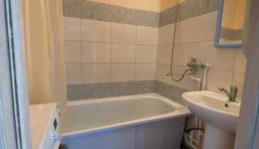 г. Омск,  ул. 1-я Станционная, 108 к1