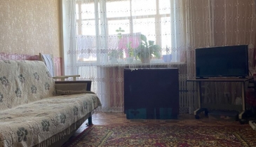 г. Омск,  ул. Крыловская, 21/1