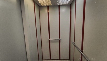 г. Омск,  пр-кт. Космический, 20 к7