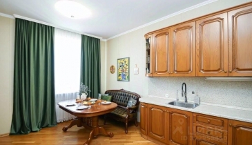 г. Омск,  пр-кт. Карла Маркса, 61/1