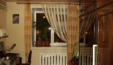 г. Омск,  ул. 35-я Северная, 1 к1