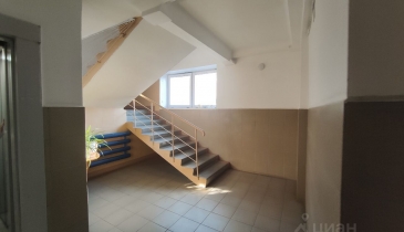 г. Омск,  пр-кт. Космический, 20 к7