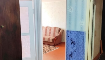 г. Омск,  ул. Крыловская, 25