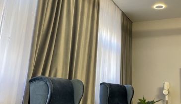 г. Омск,  ул. Братская, 19