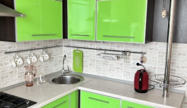 г. Омск,  ул. Дианова, 3