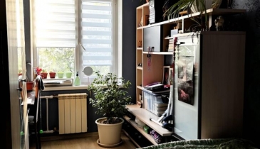 г. Омск,  ул. Блюхера, 18