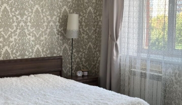 г. Омск,  пр-кт. Комарова, 14 к1