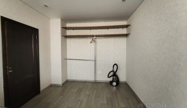 г. Омск,  пр-кт. Космический, 20 к7