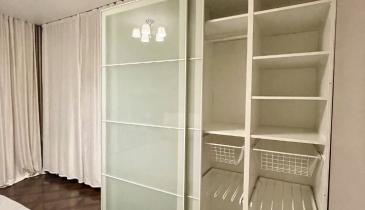 г. Омск,  ул. Братская, 19