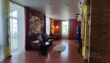 г. Омск,  пр-кт. Карла Маркса, 38