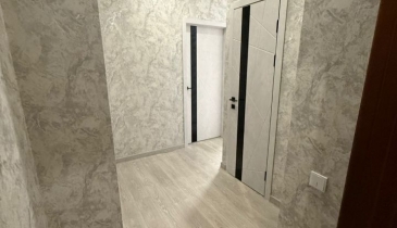 г. Омск,  пр-кт. Комарова, 17 к1