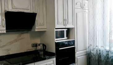 г. Омск,  ул. Б.Г.Шаронова, 21