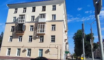 г. Омск,  пр-кт. Карла Маркса, 38