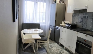 г. Омск,  ул. Пушкина, 140