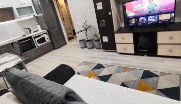 г. Омск,  пр-кт. Космический, 18